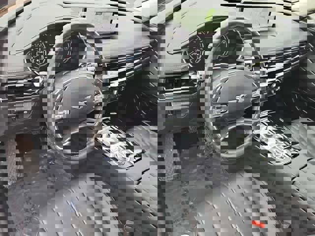 Used 2023 Genesis G80 2.5T RWD image 12