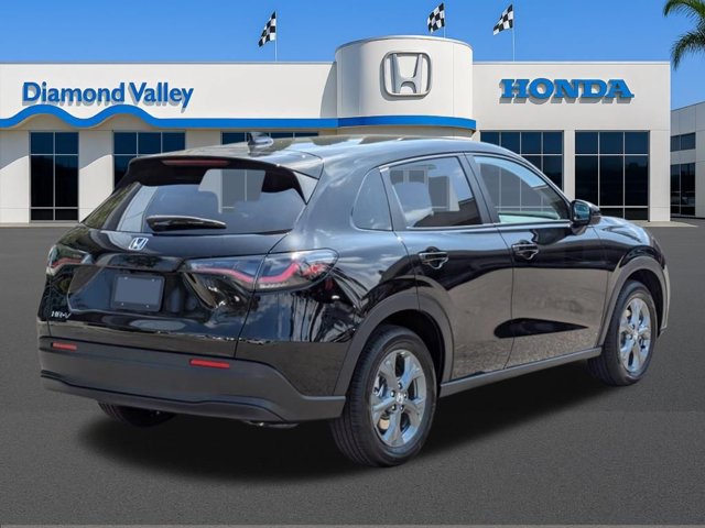 New 2027 Honda HR-V LX image 2