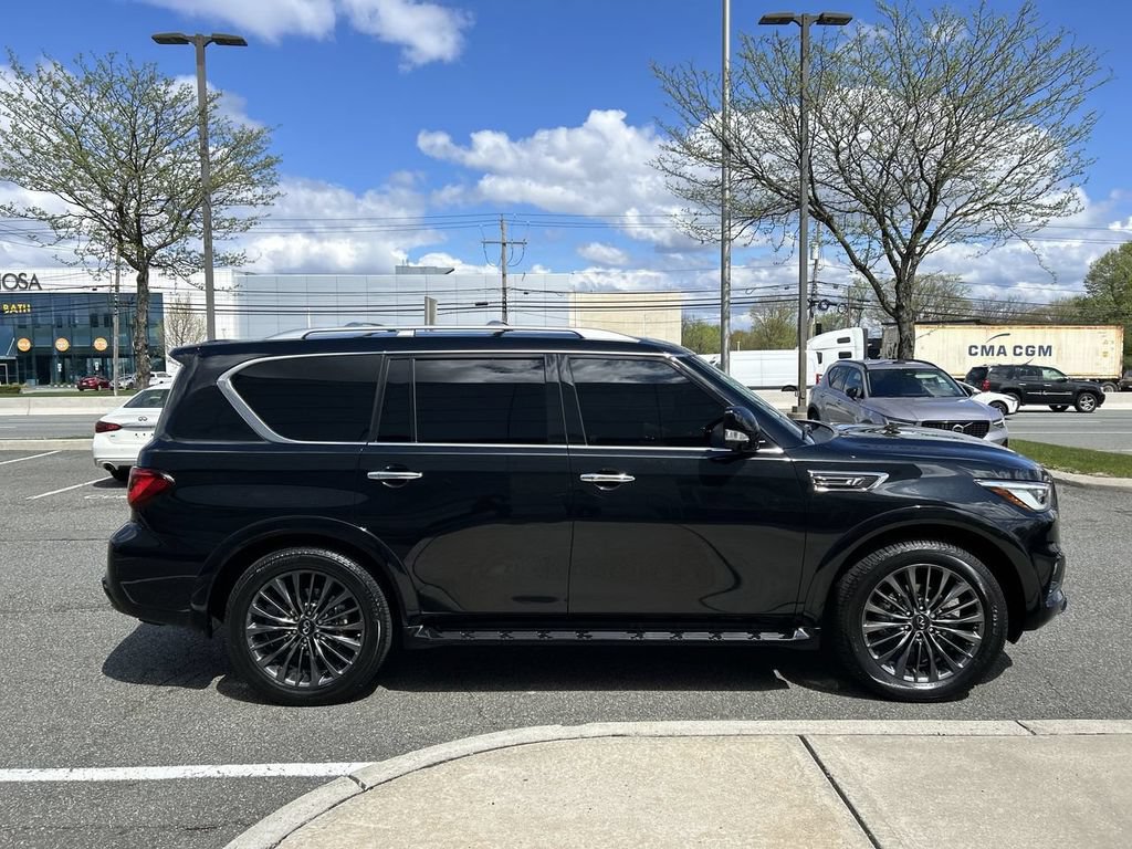 Certified 2024 INFINITI QX80 Sensory AWD/4WD image 9