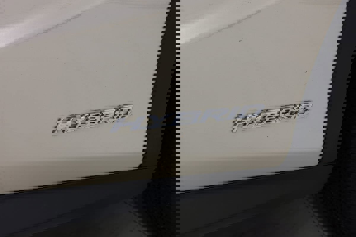 Used 2019 Lexus RX 450h AWD image 53