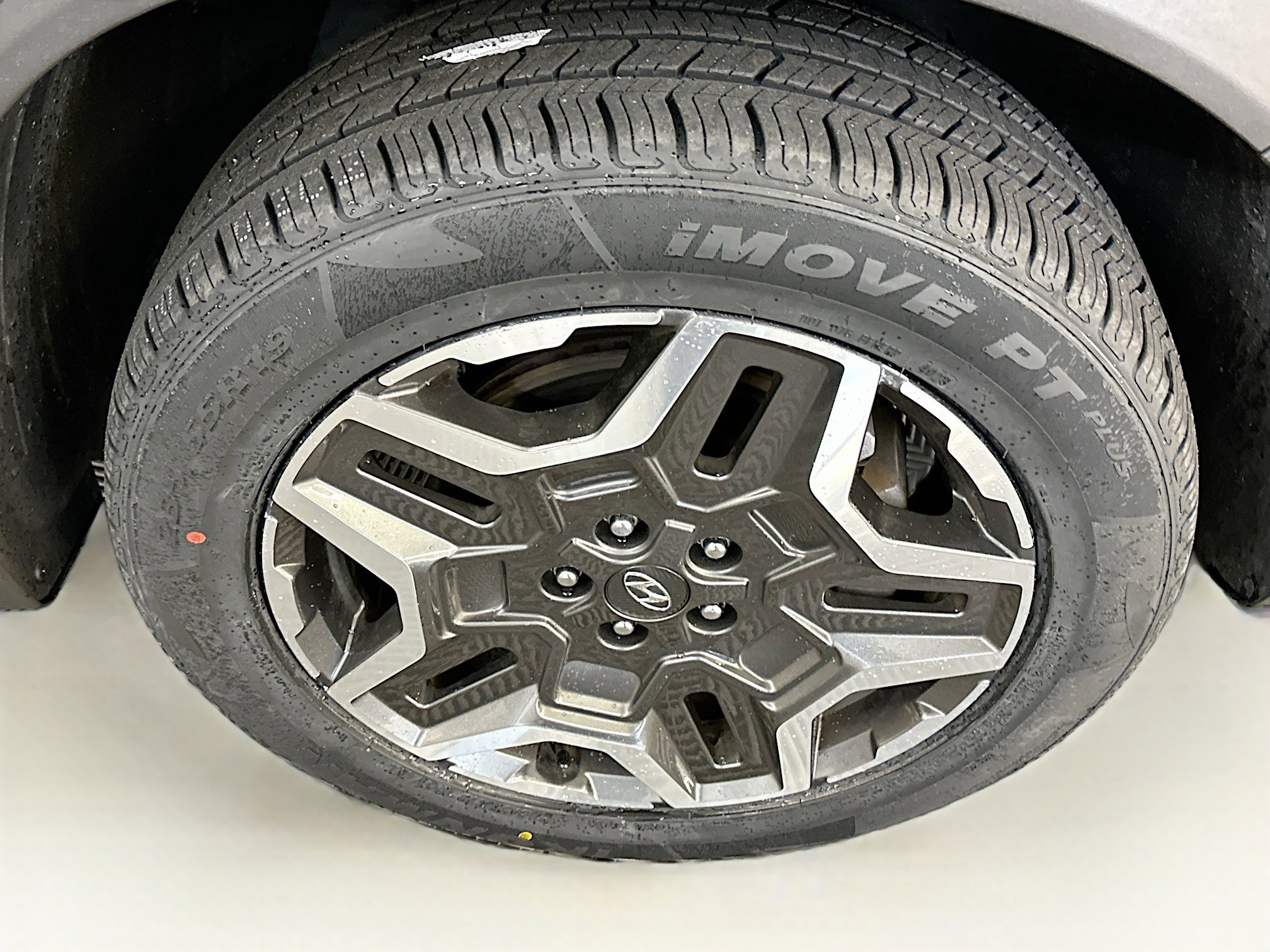 Used 2023 Hyundai Santa Fe Limited image 11