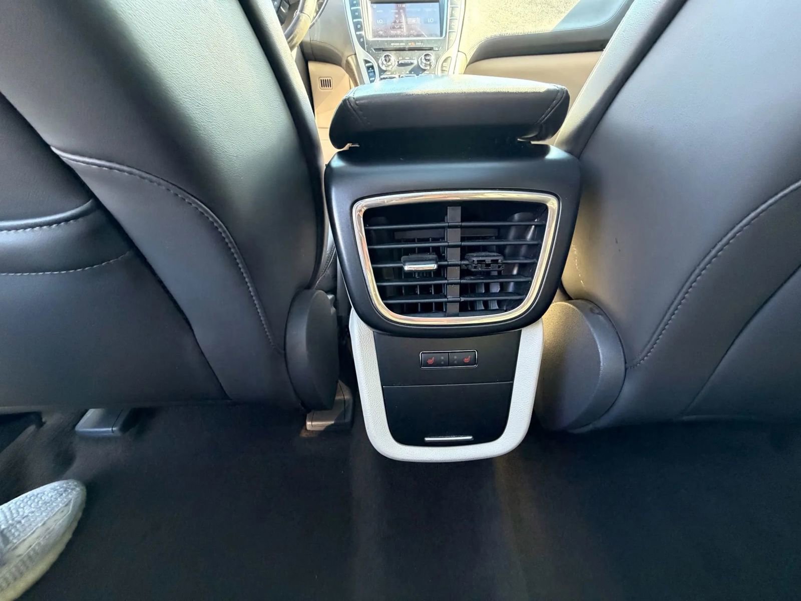 Used 2020 Lincoln Nautilus Reserve w/ Equipment Group 201A image 26