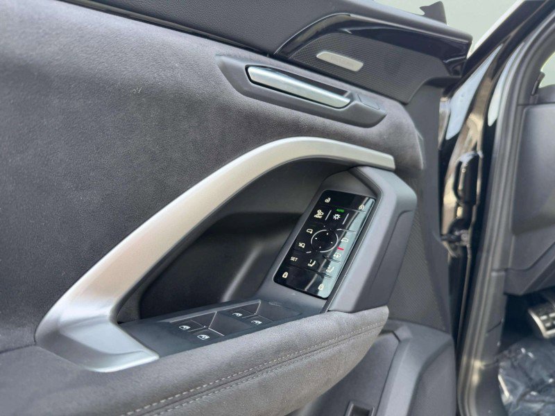 New 2025 Audi SQ5 Premium Plus image 25