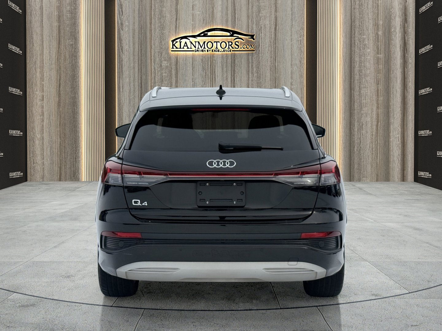 Used 2023 Audi Q4 e-tron Premium Plus w/ Premium Plus image 6