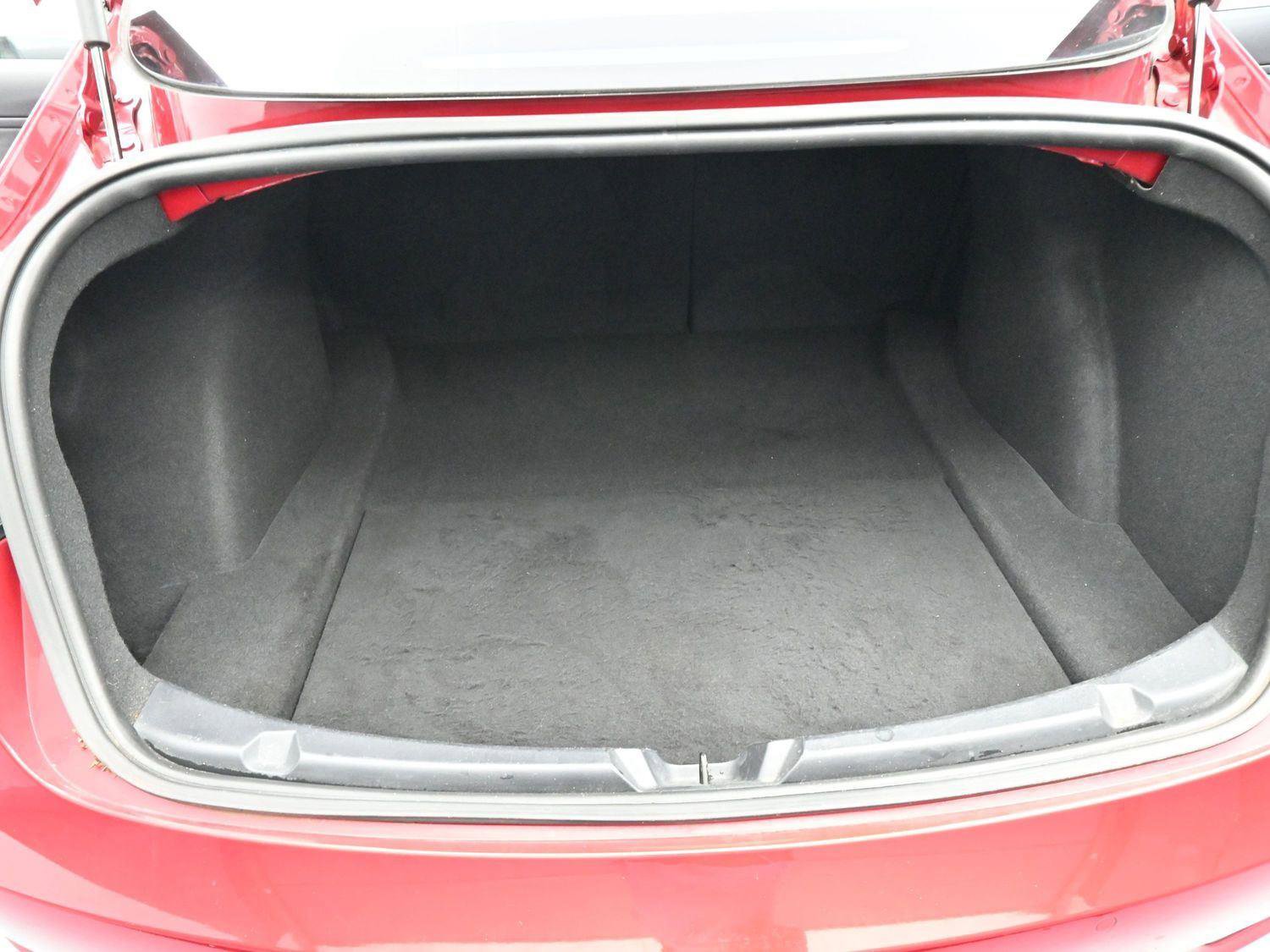 Used 2018 Tesla Model 3 Long Range image 9