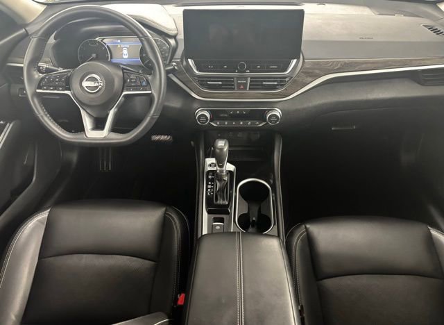Used 2024 Nissan Altima 2.5 SL FWD image 22