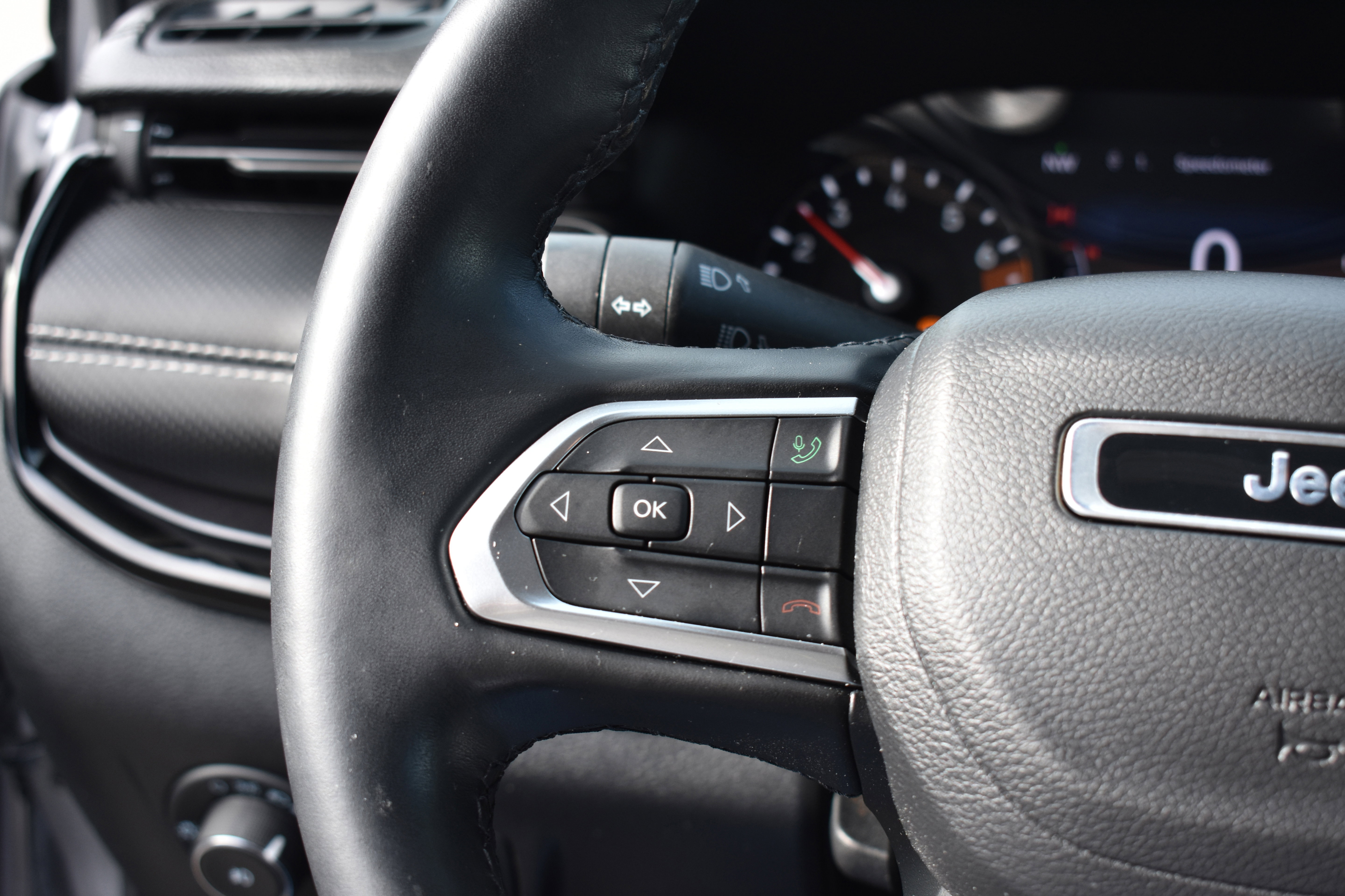 Used 2022 Jeep Compass Altitude w/ Convenience Group image 15