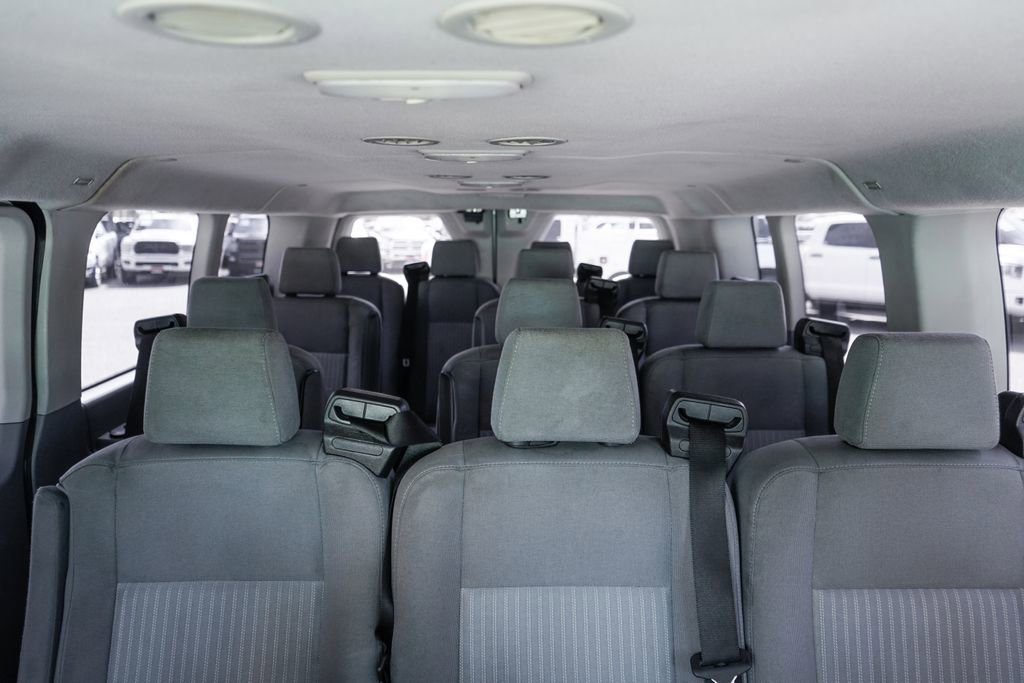 Used 2019 Ford Transit 350 XLT image 16