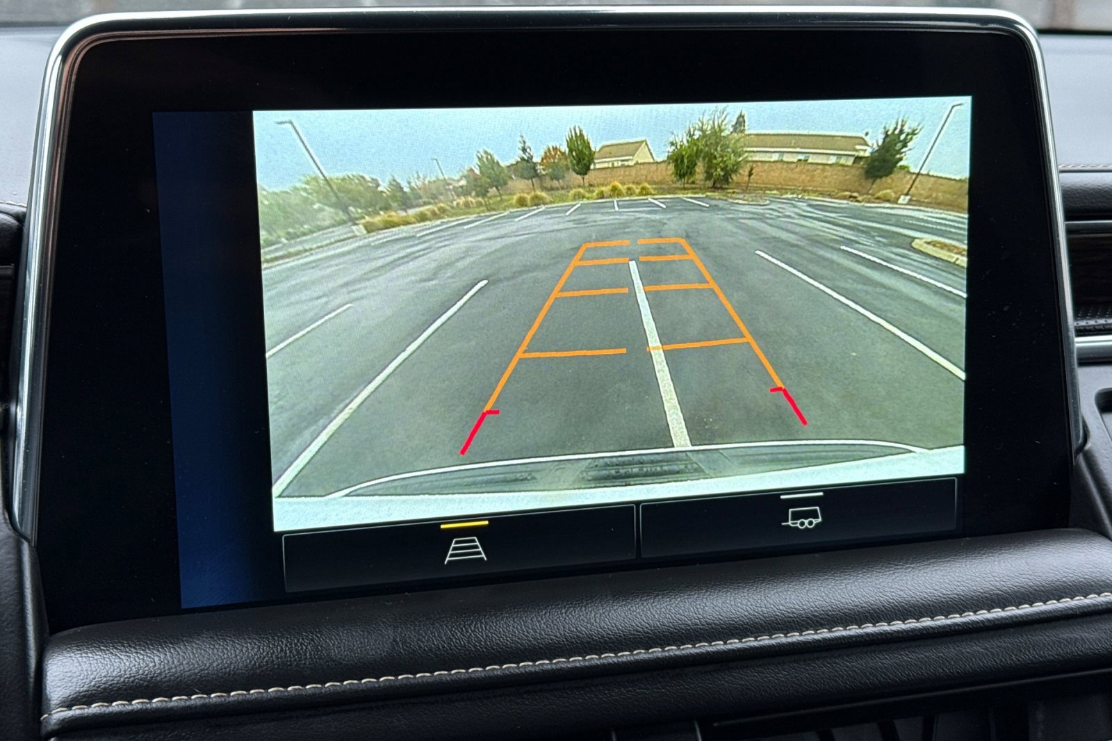 Used 2024 Chevrolet Tahoe Premier image 26