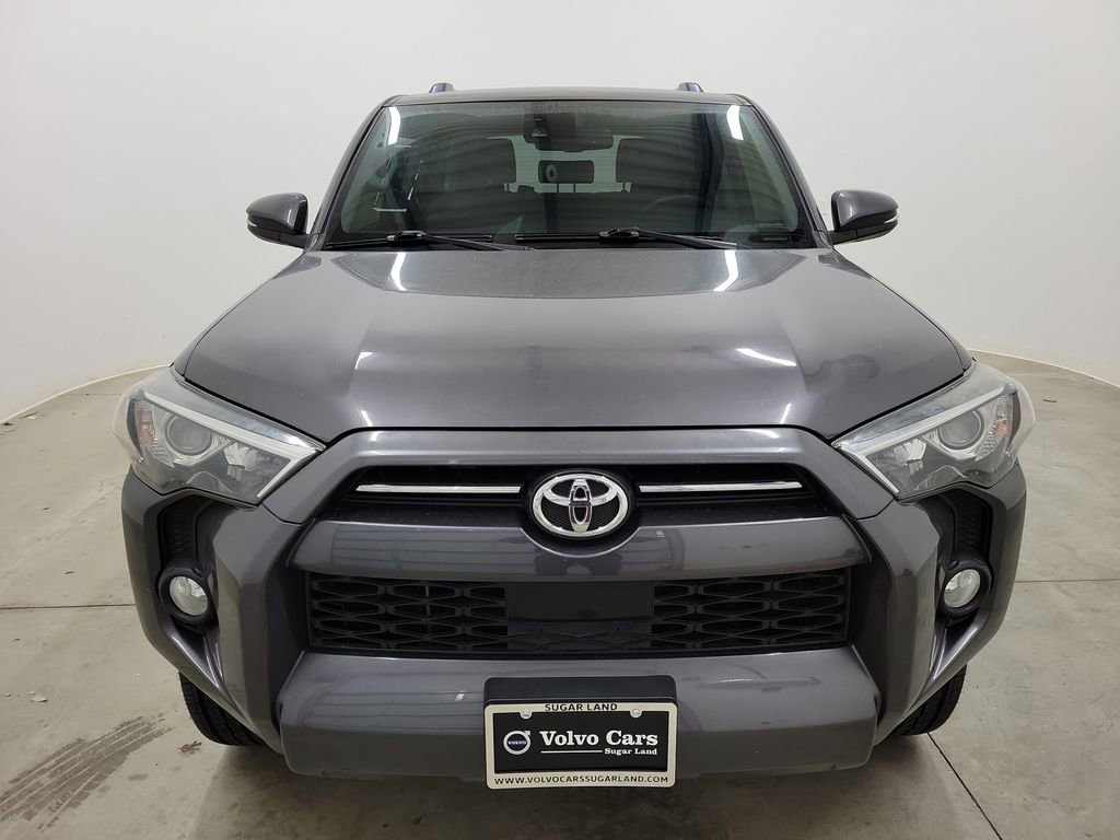 Used 2020 Toyota 4Runner SR5 Premium image 2