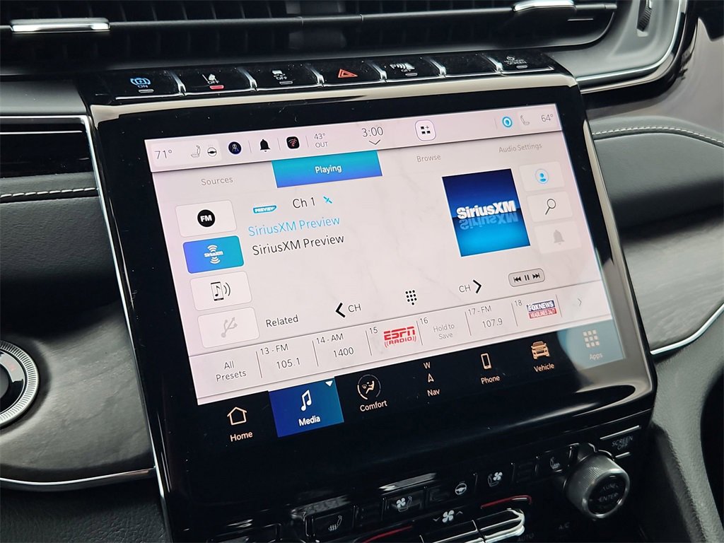 Used 2023 Jeep Grand Cherokee Overland image 17