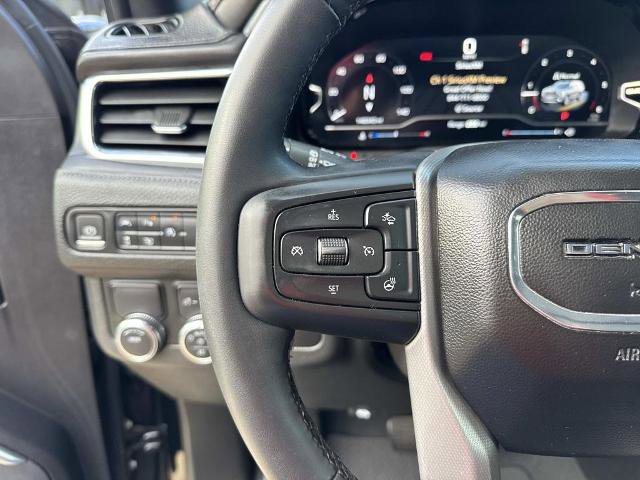 Used 2023 GMC Yukon XL Denali image 26