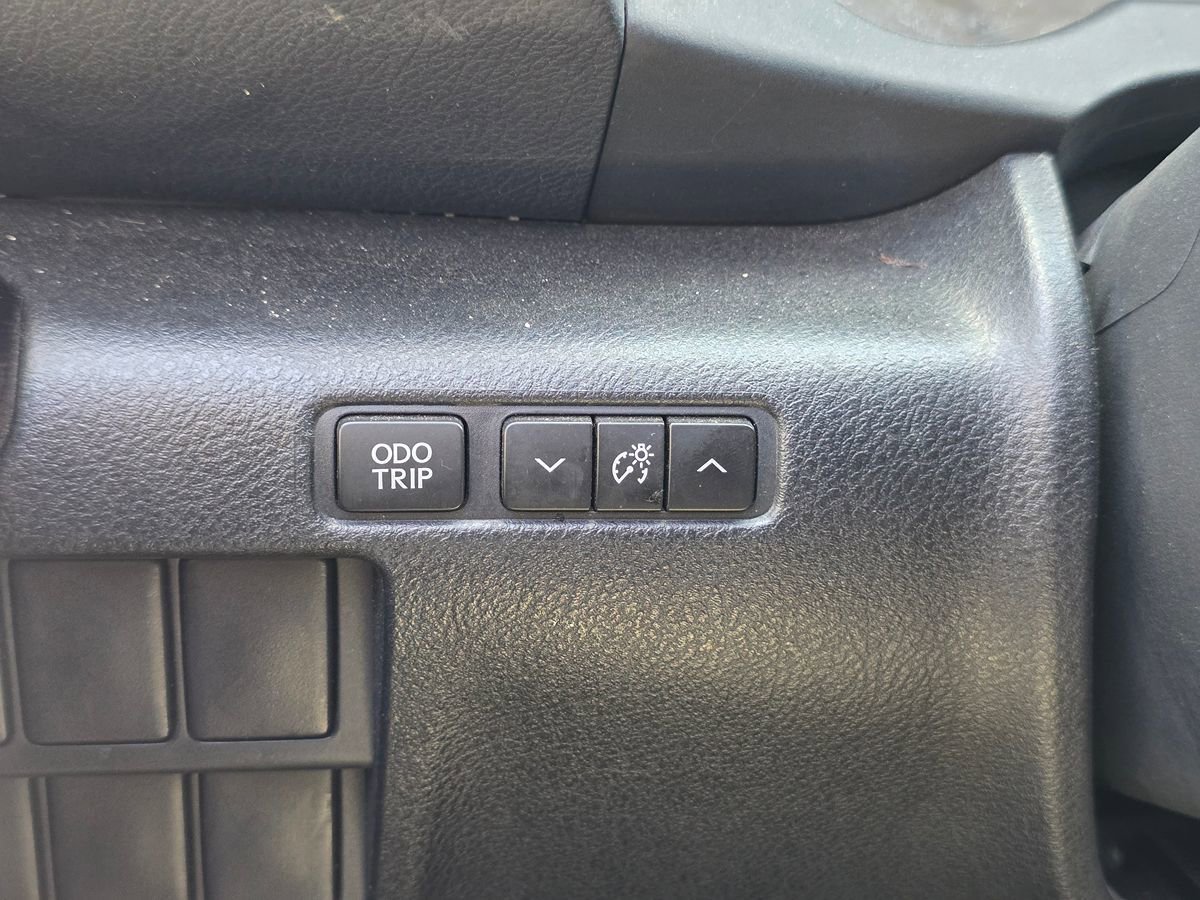Used 2016 Lexus IS 200t RWD image 37