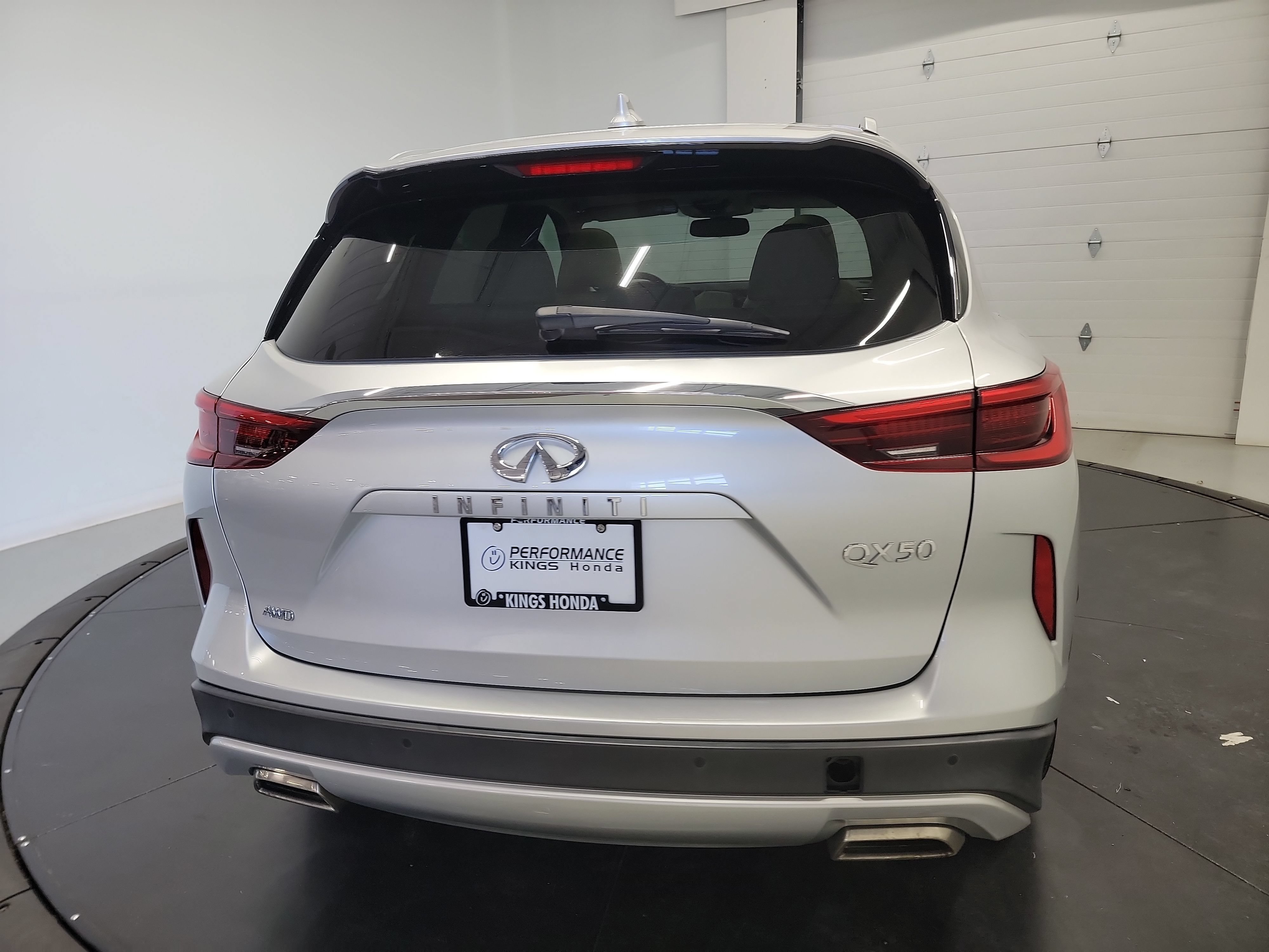 Used 2020 INFINITI QX50 Essential AWD/4WD image 8