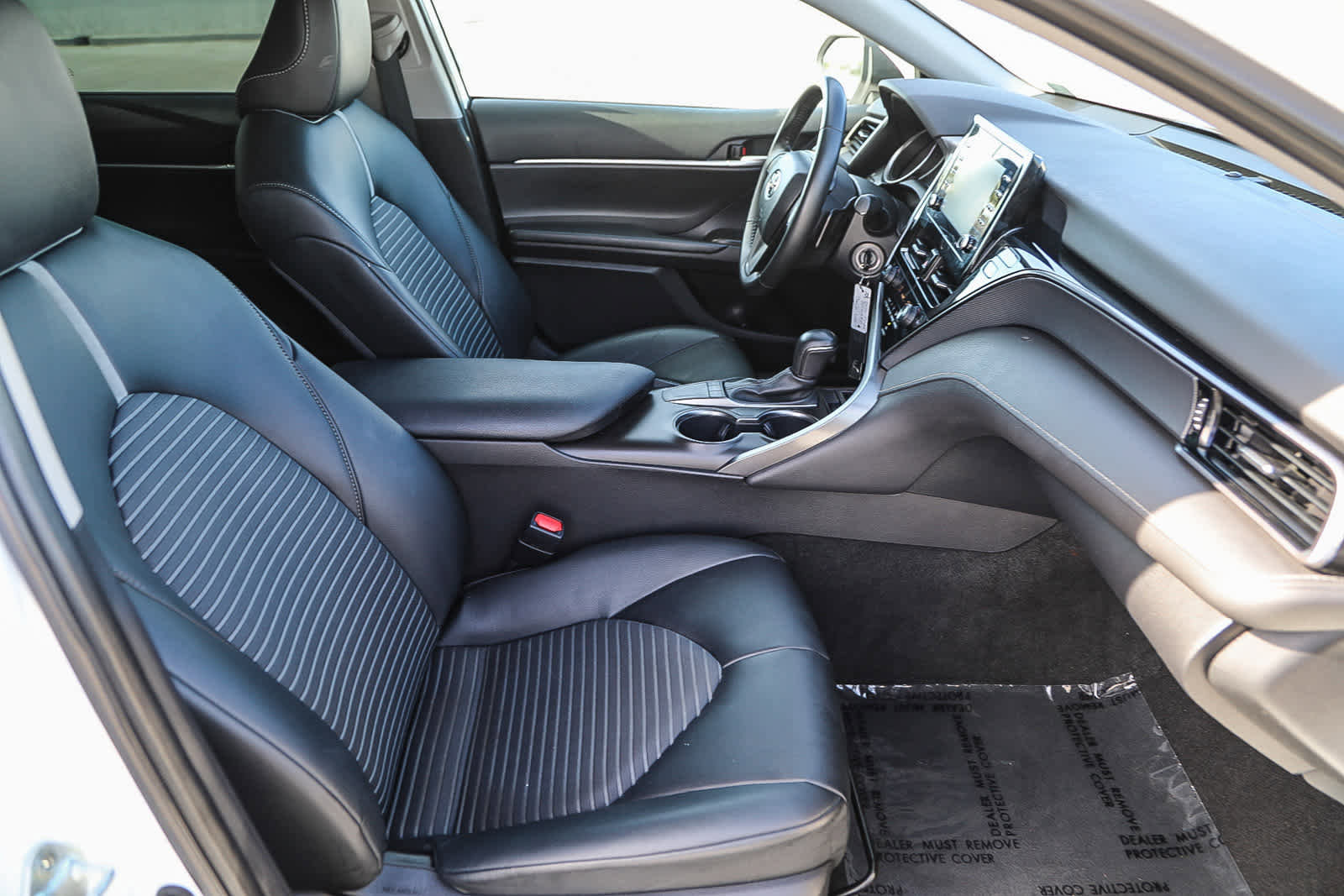 Certified 2023 Toyota Camry SE image 17