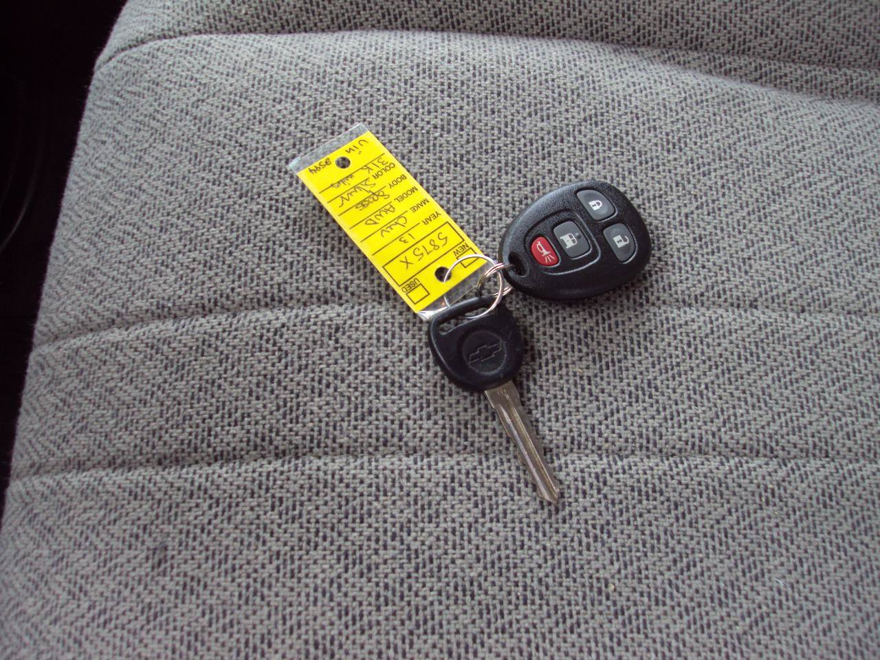 Used 2013 Chevrolet Express 1500 LT w/ LT Preferred Equipment Group AWD/4WD image 23