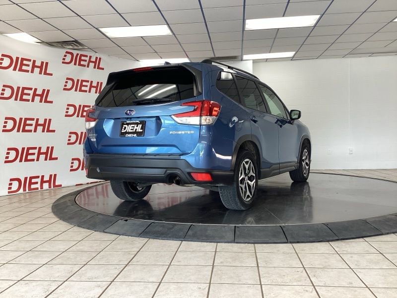 Used 2021 Subaru Forester Premium AWD/4WD image 7