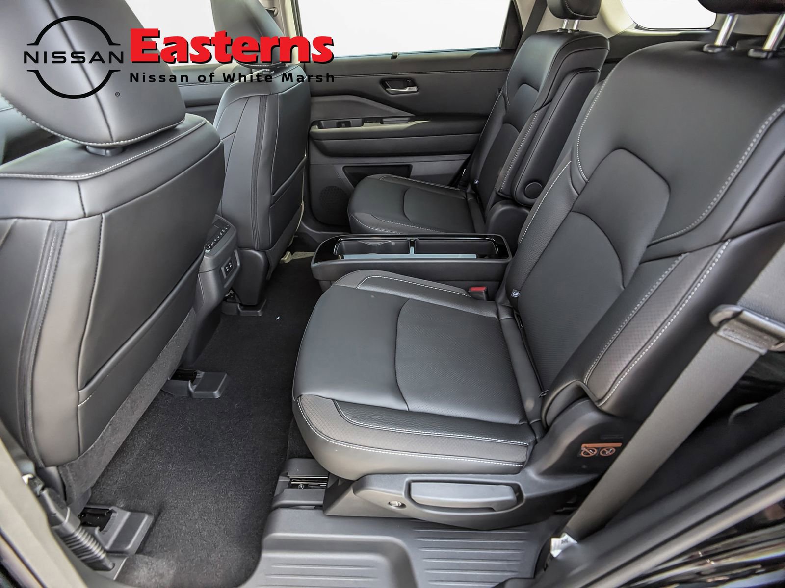 New 2026 Nissan Pathfinder SL image 23