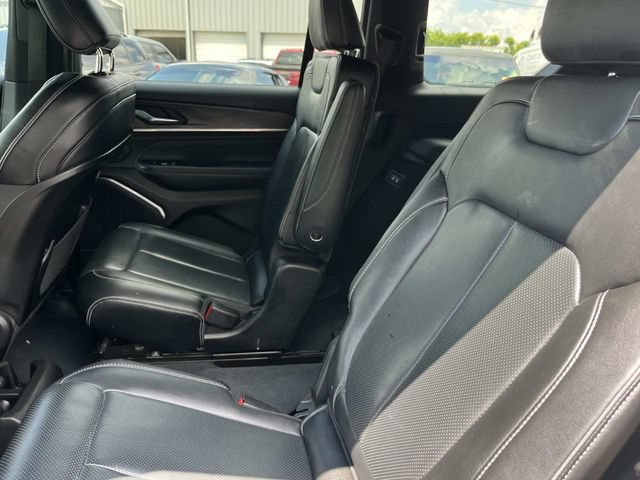 Used 2023 Jeep Grand Cherokee L Overland AWD/4WD image 25