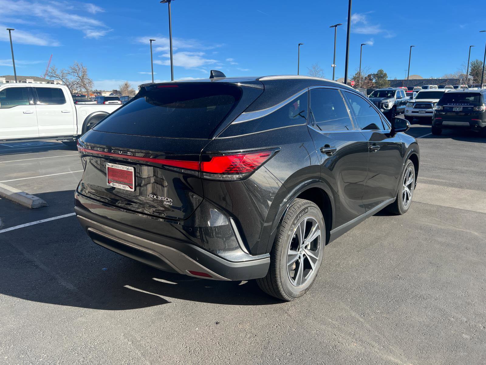 Used 2023 Lexus RX 350h image 3