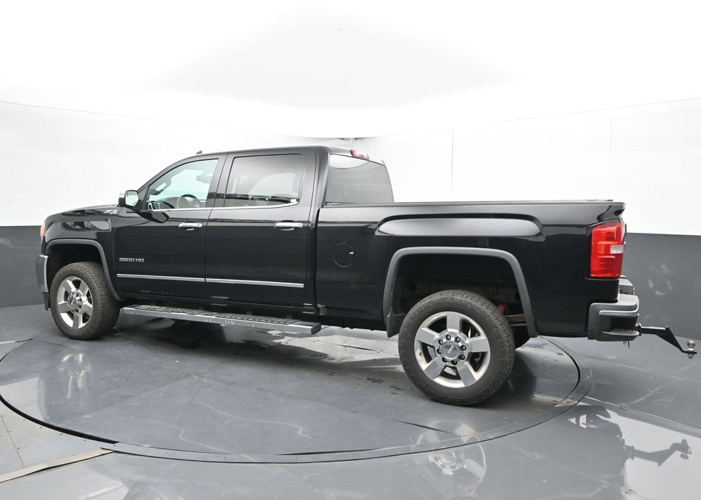Used 2016 GMC Sierra 2500 SLT w/ Suspension Package, Off-Road AWD/4WD image 9