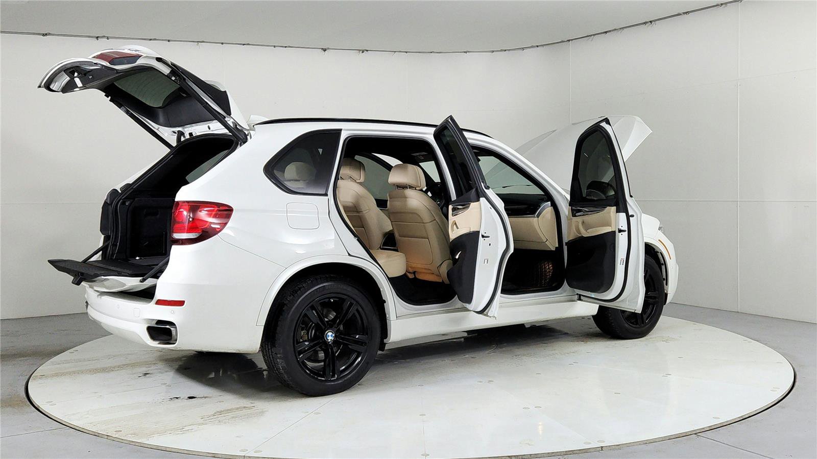 Used 2018 BMW X5 xDrive35i AWD/4WD image 10