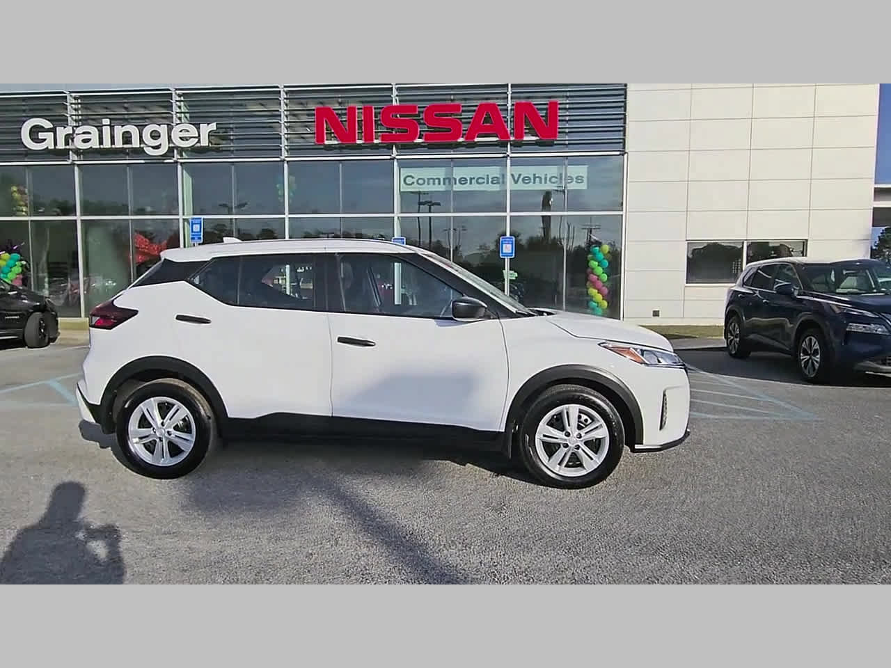 Used 2025 Nissan Kicks Play S image 35
