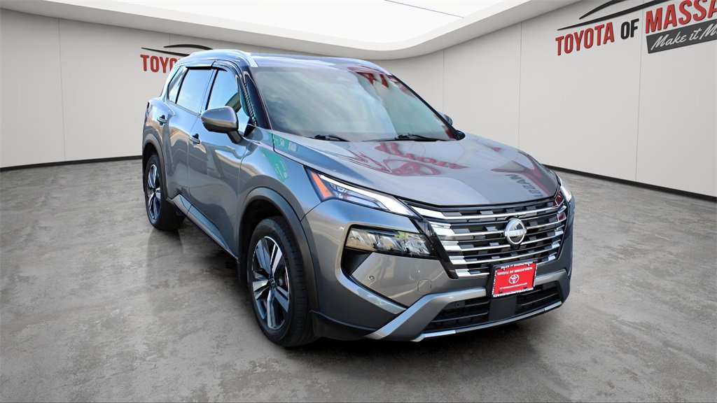 Used 2024 Nissan Rogue SL w/ SL Premium Package image 6