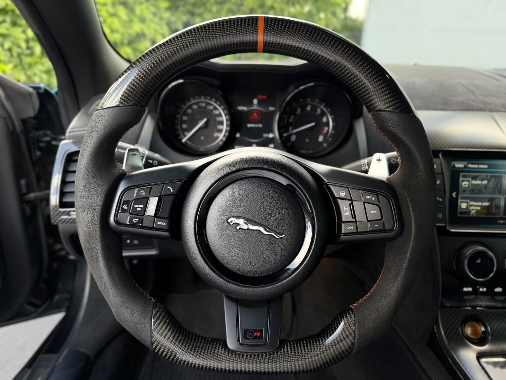 Used 2017 Jaguar F-TYPE SVR image 35