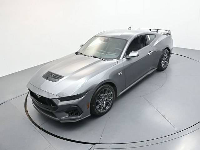 New 2026 Ford Mustang GT w/ GT Performance Package RWD image 37
