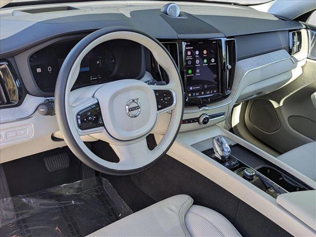 Used 2022 Volvo XC60 T8 Inscription w/ Advanced Package image 10