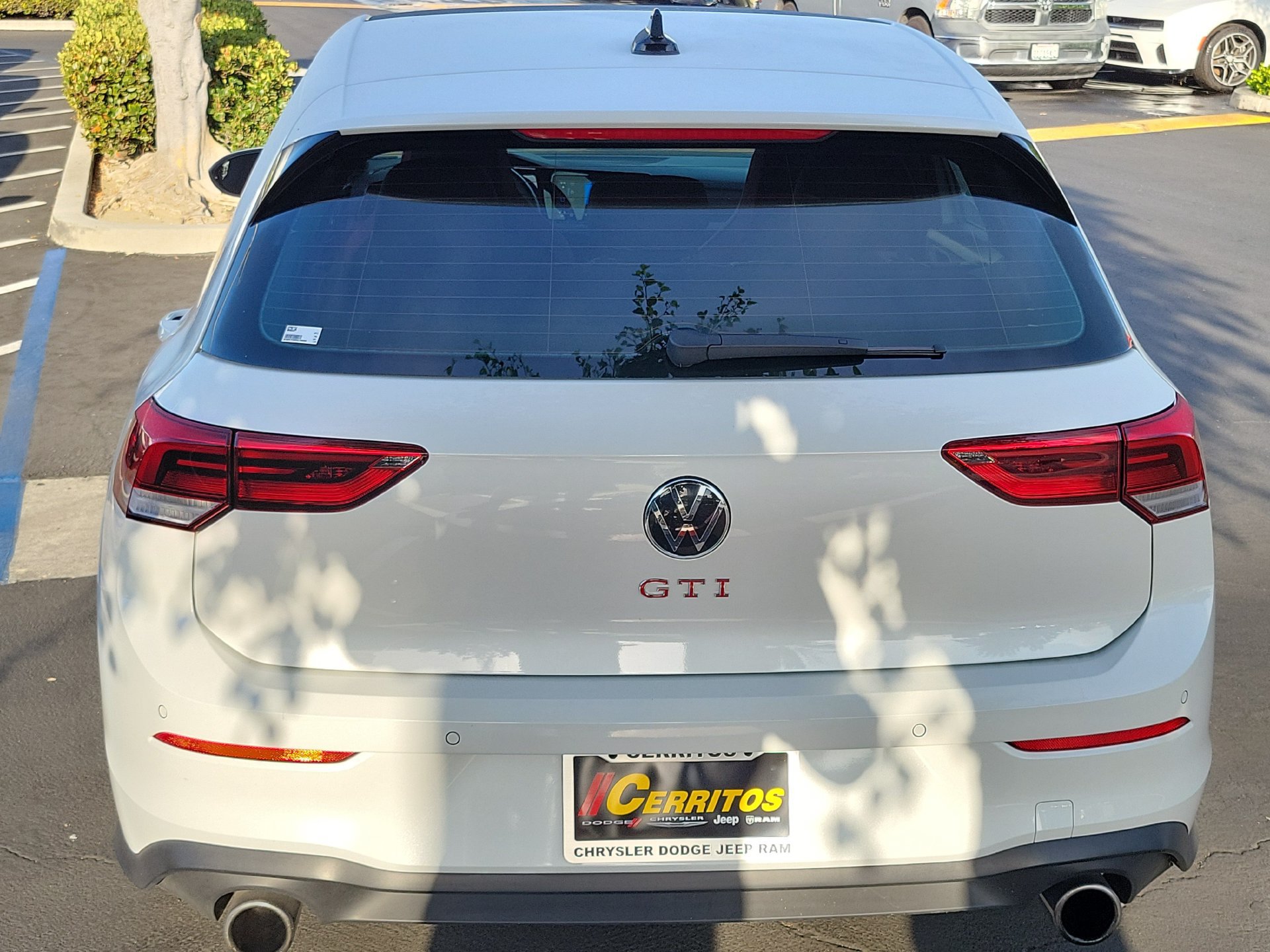 Used 2024 Volkswagen GTI SE FWD image 3