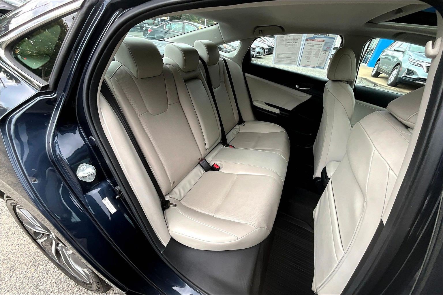 Used 2022 Honda Insight Touring image 28