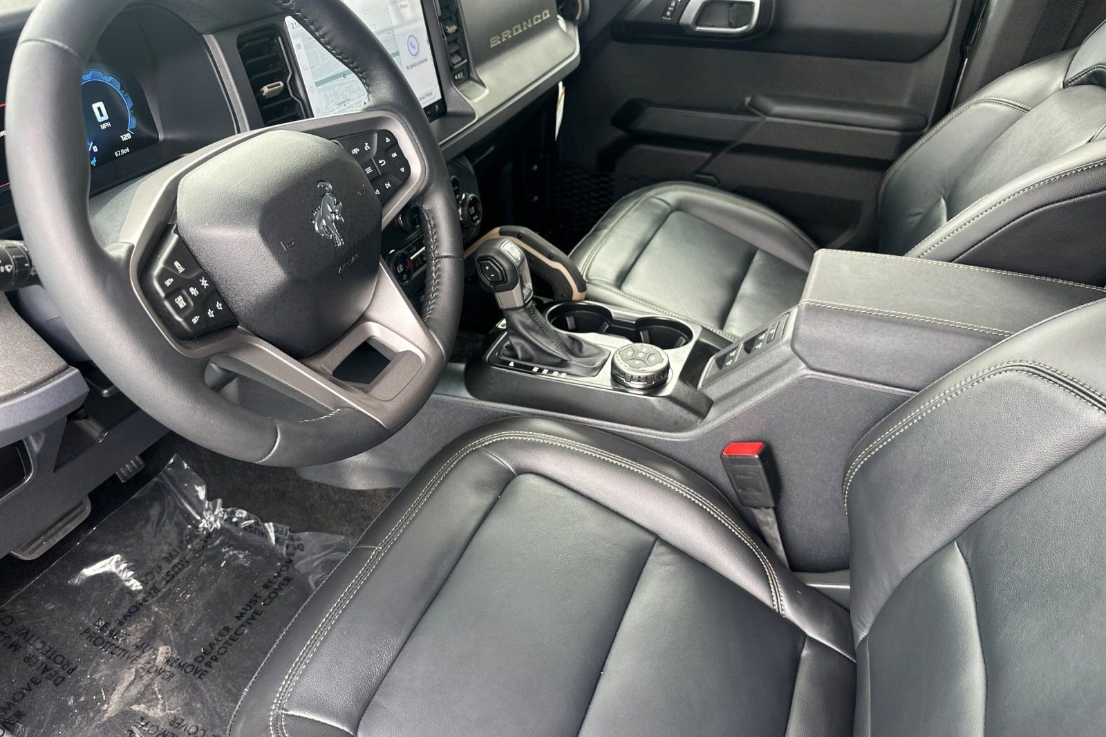 New 2025 Ford Bronco Badlands image 10