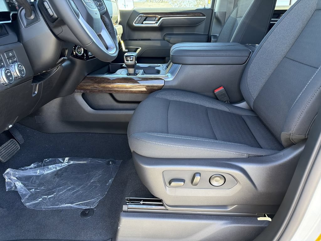 New 2026 GMC Sierra 1500 Elevation w/ Preferred Package AWD/4WD image 16