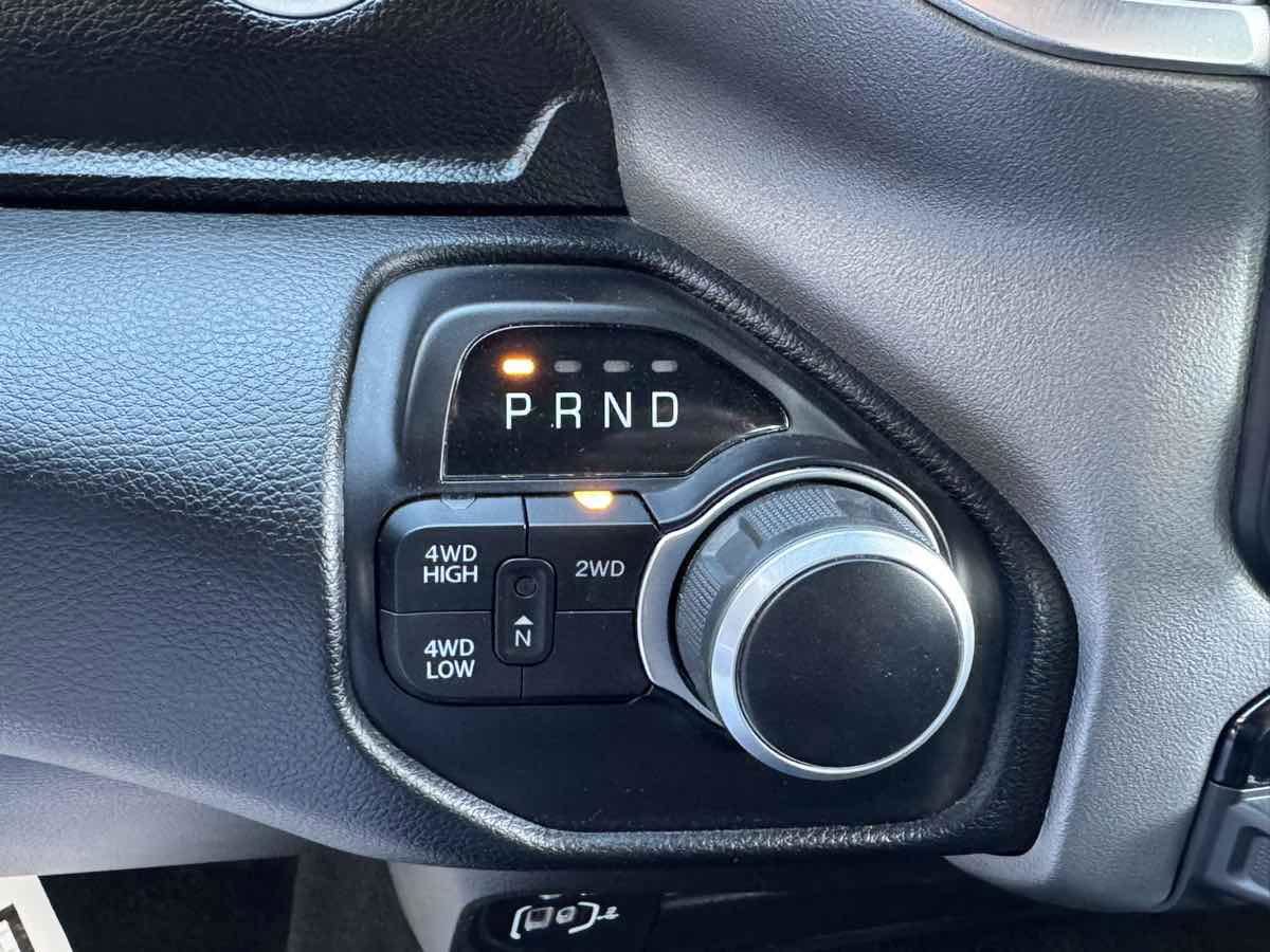 Used 2024 RAM 2500 Big Horn w/ Bed Utility Group image 11