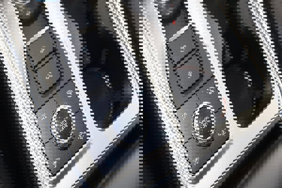 Used 2020 Ford Explorer ST w/ Premium Technology Package image 30