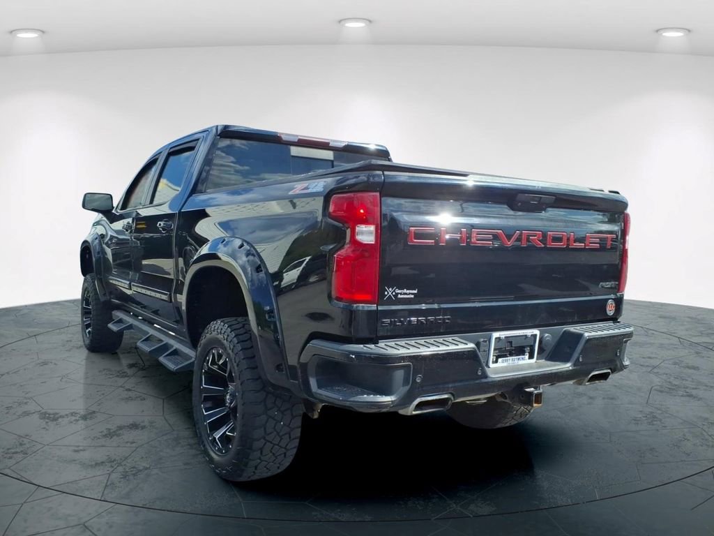 Used 2020 Chevrolet Silverado 1500 RST AWD/4WD image 4