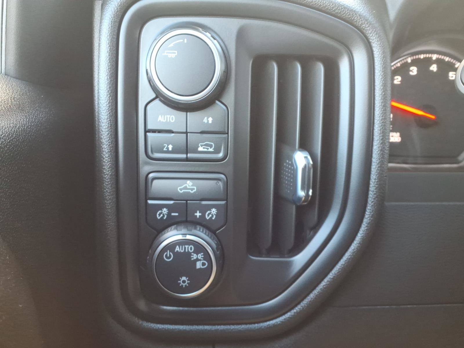 Used 2023 Chevrolet Silverado 1500 Custom w/ LPO, Dark Essentials Package AWD/4WD image 16