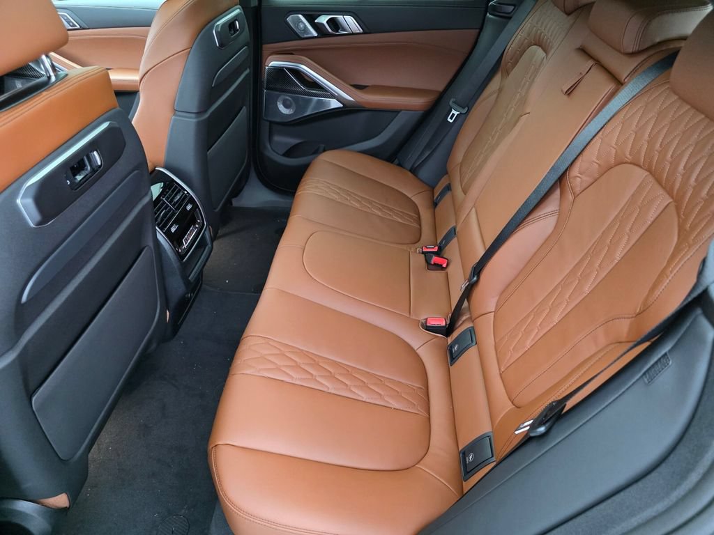 New 2027 BMW X6 M60i AWD/4WD image 11