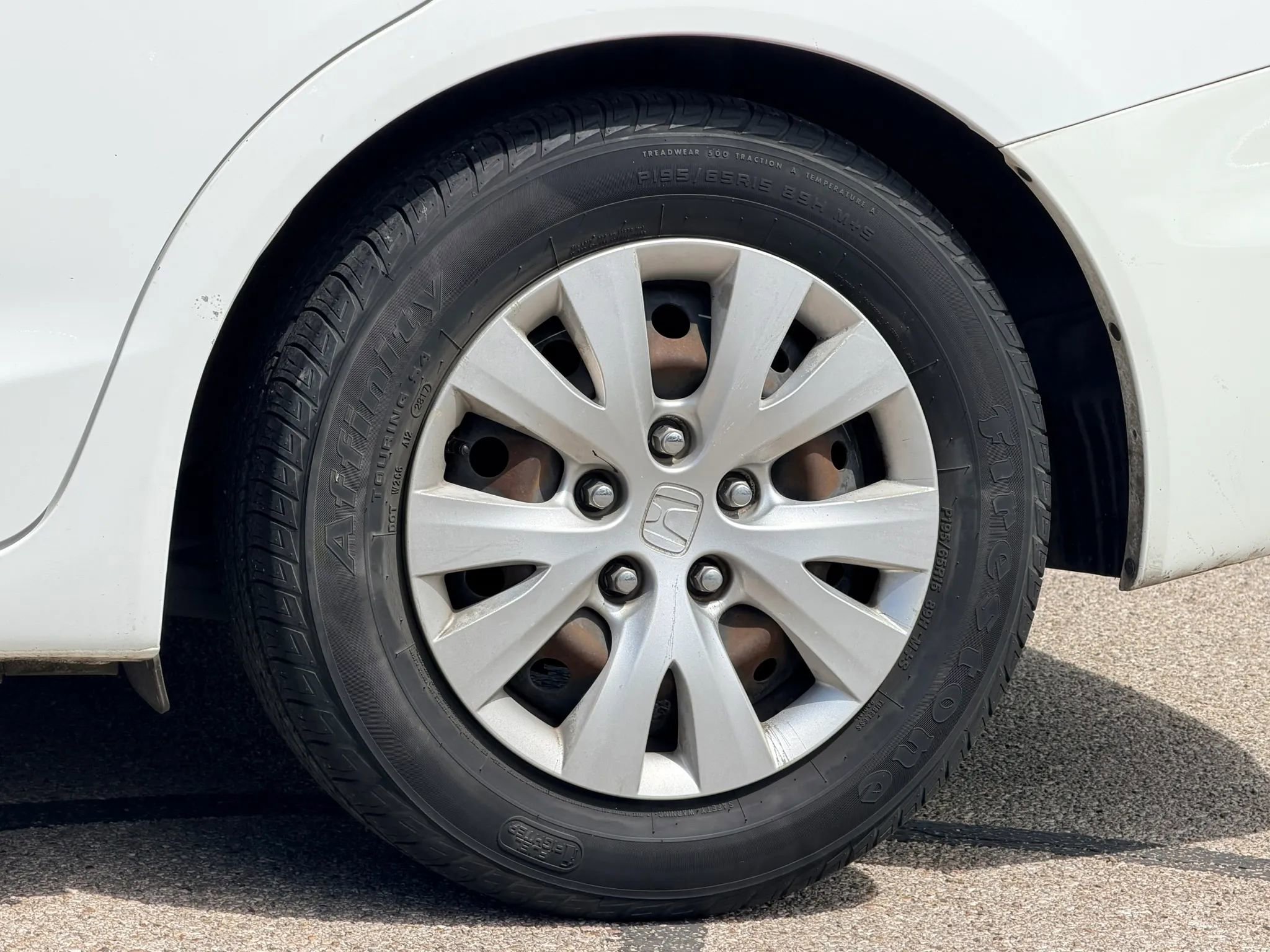 Used 2012 Honda Civic LX image 2