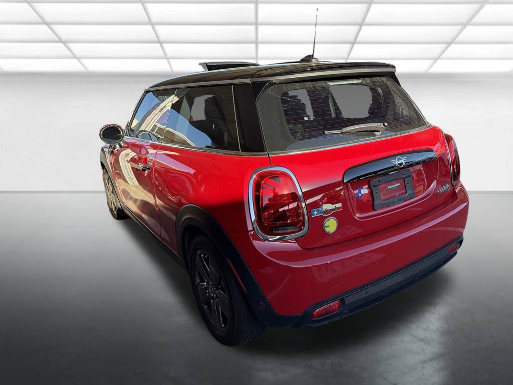 Used 2023 MINI Cooper SE FWD image 4