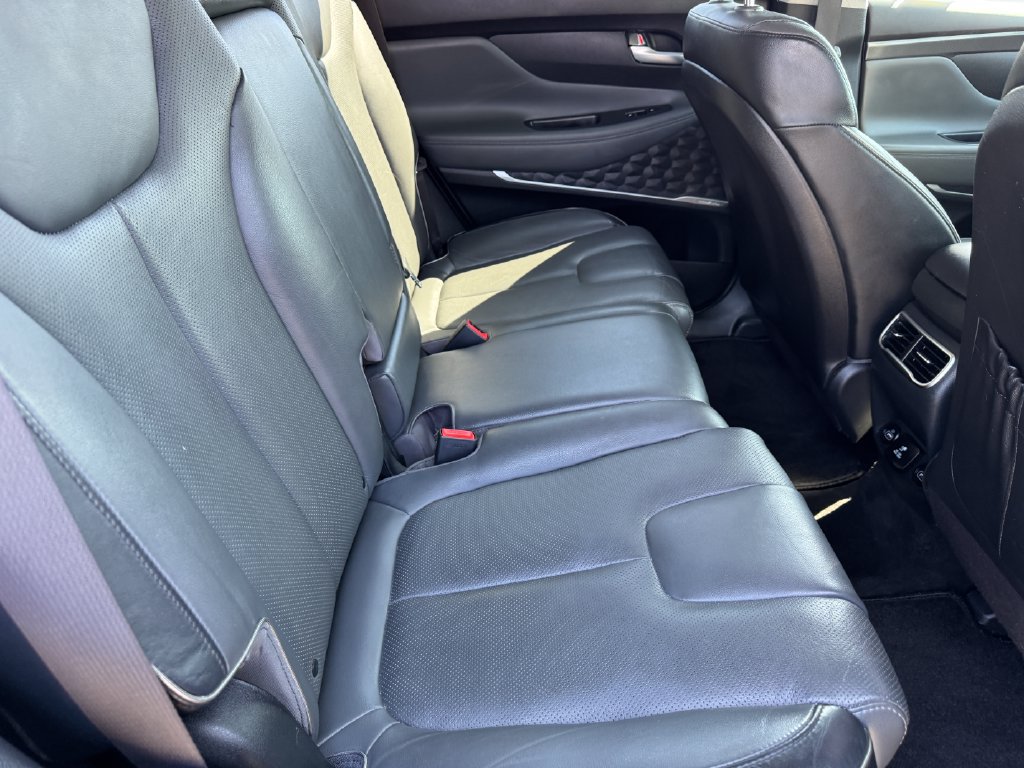Certified 2023 Hyundai Santa Fe Limited w/ Cargo Package FWD image 13