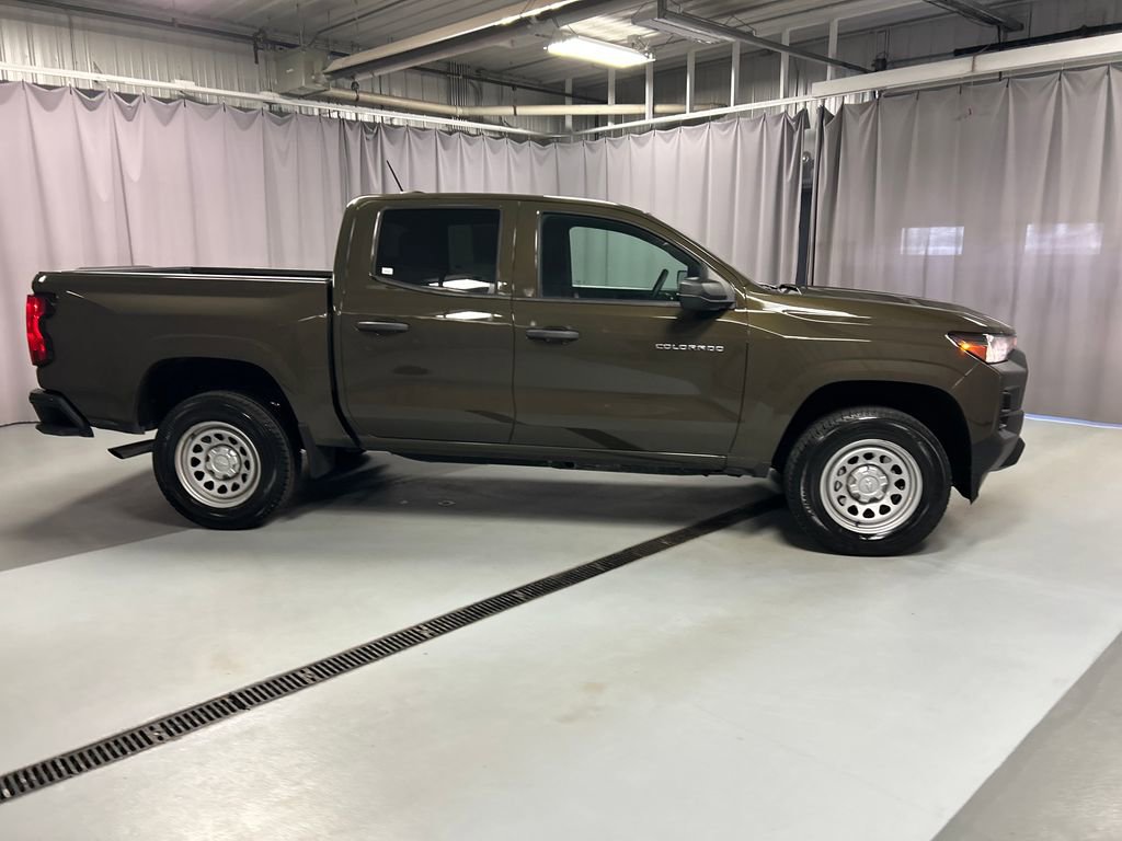 Used 2024 Chevrolet Colorado W/T image 8