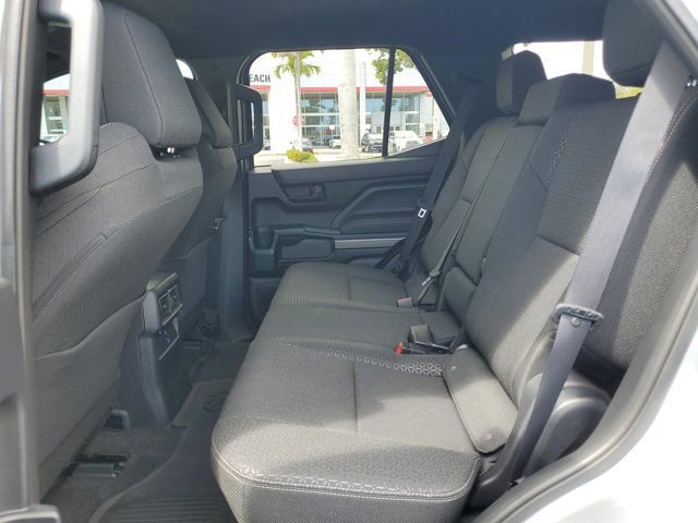 Used 2026 Toyota 4Runner SR5 image 7