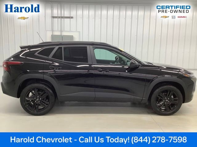 Used 2025 Chevrolet Trax ACTIV image 6
