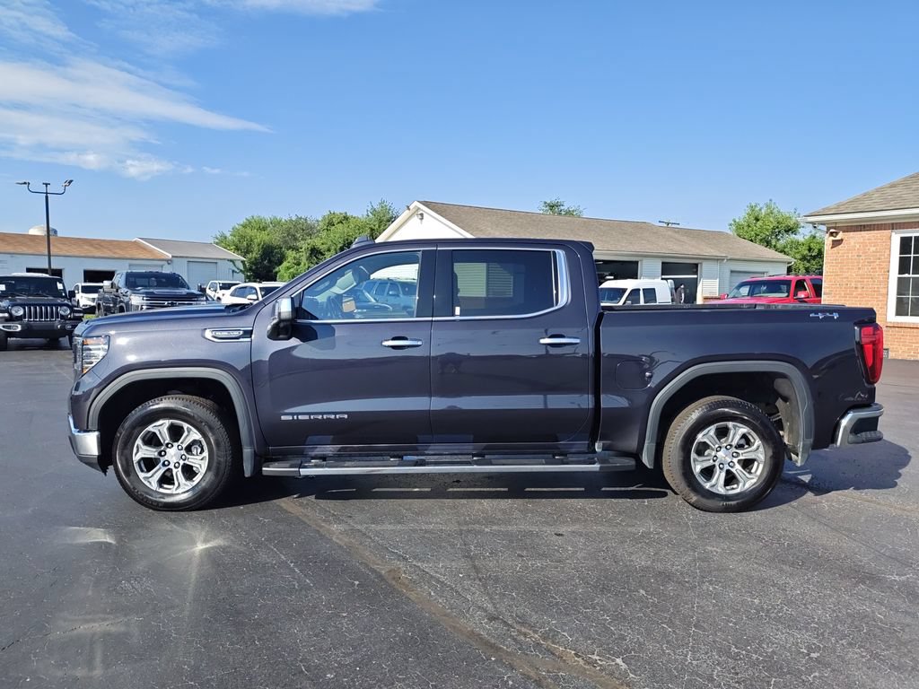 Used 2024 GMC Sierra 1500 SLT AWD/4WD image 2