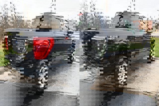 Used 2023 Ford F150 XLT image 5