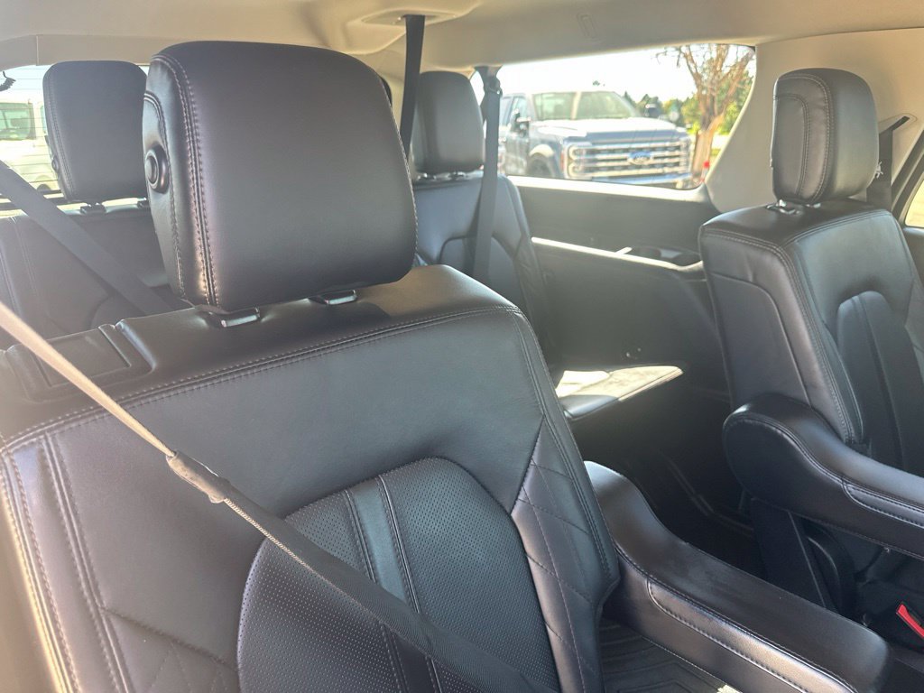 Used 2020 Ford Expedition Max Platinum AWD/4WD image 32