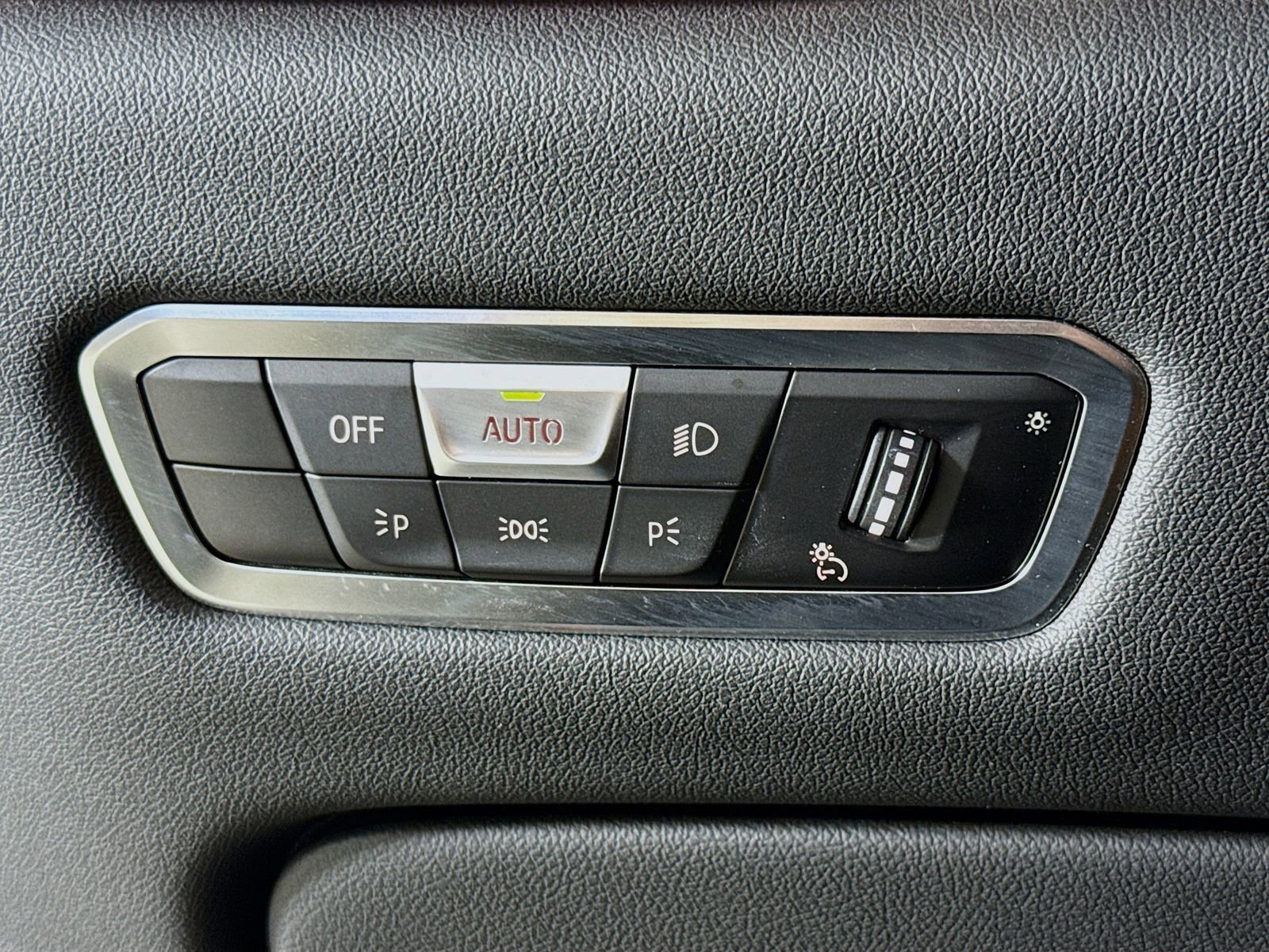 Certified 2023 BMW X5 sDrive40i w/ Premium Package image 10